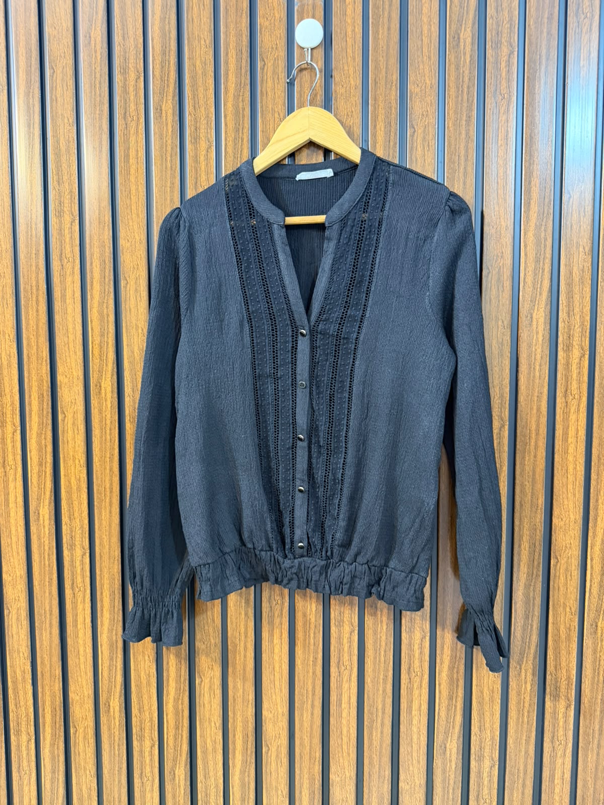 Chest 20  Lenght 22  Fabric Silk Jersey Women's Western Style Full Sleeve Top