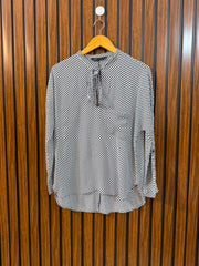 Chest 20  Lenght 24 To 26  Fabric Chiffon Zara Brand Top