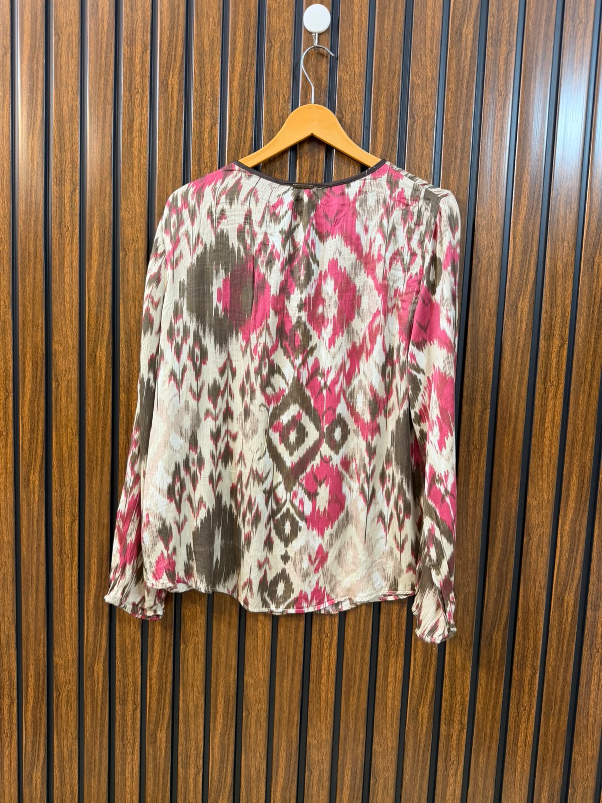 Chest 19  Lenght 25  Fabric Silk Women's Full Sleeve Top Western Collection
