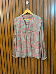 Chest 21  Length 24  Fabric Rayon Western Women's Timeless Full Sleeve Top
