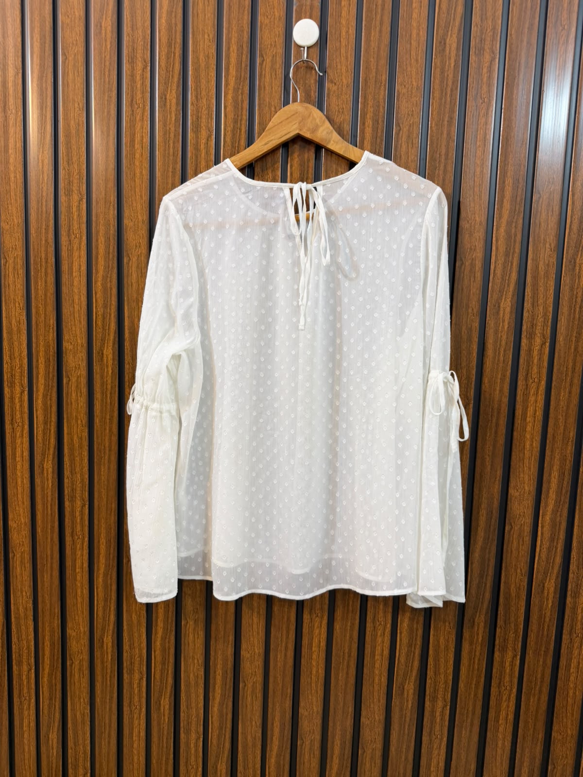 Chest 22  Length 25  Fabric Chiffon Women's Western Boutique Full Sleeve Top