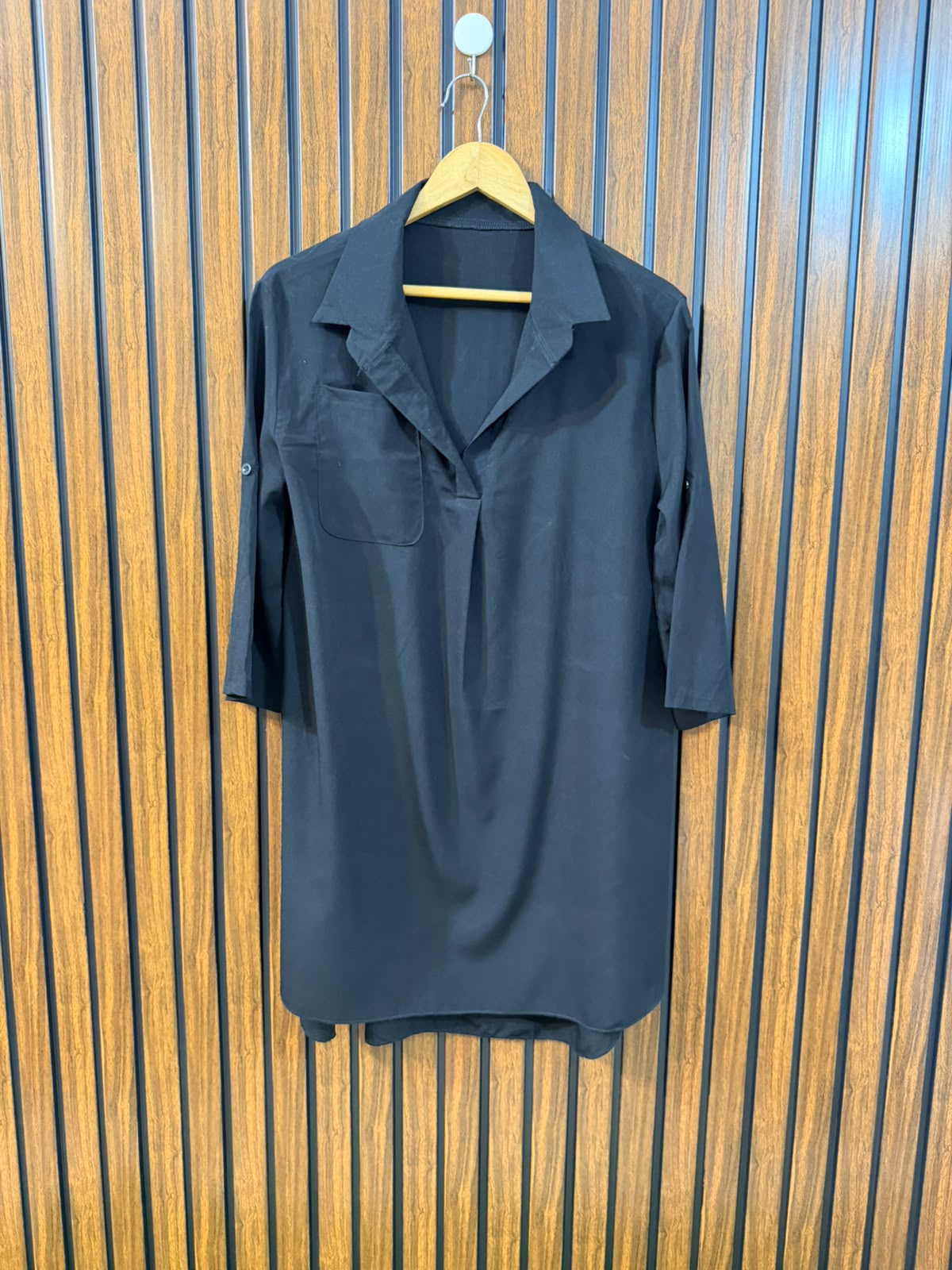 Chest 19  Length 33 To 35  Fabric Silk Western Women's Everyday Essential Top
