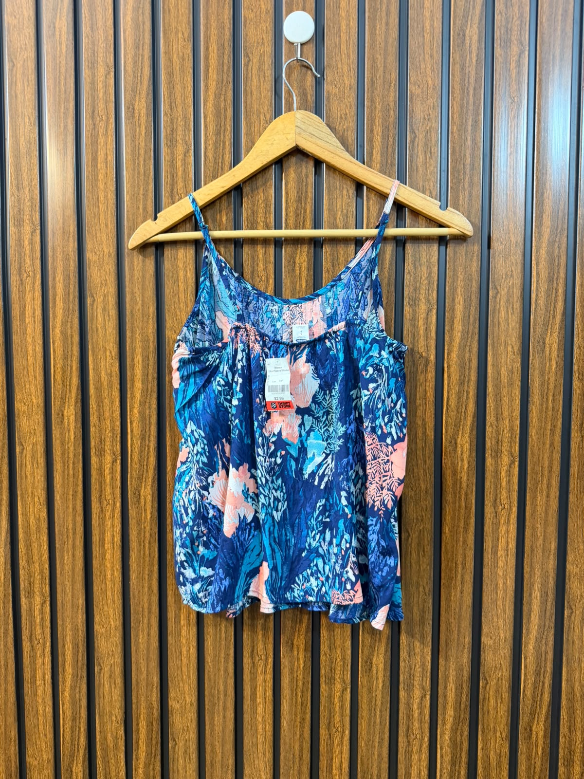Chest 17  Lenght 22  Fabric linen Women's Sleeveless Top for Daily Wear