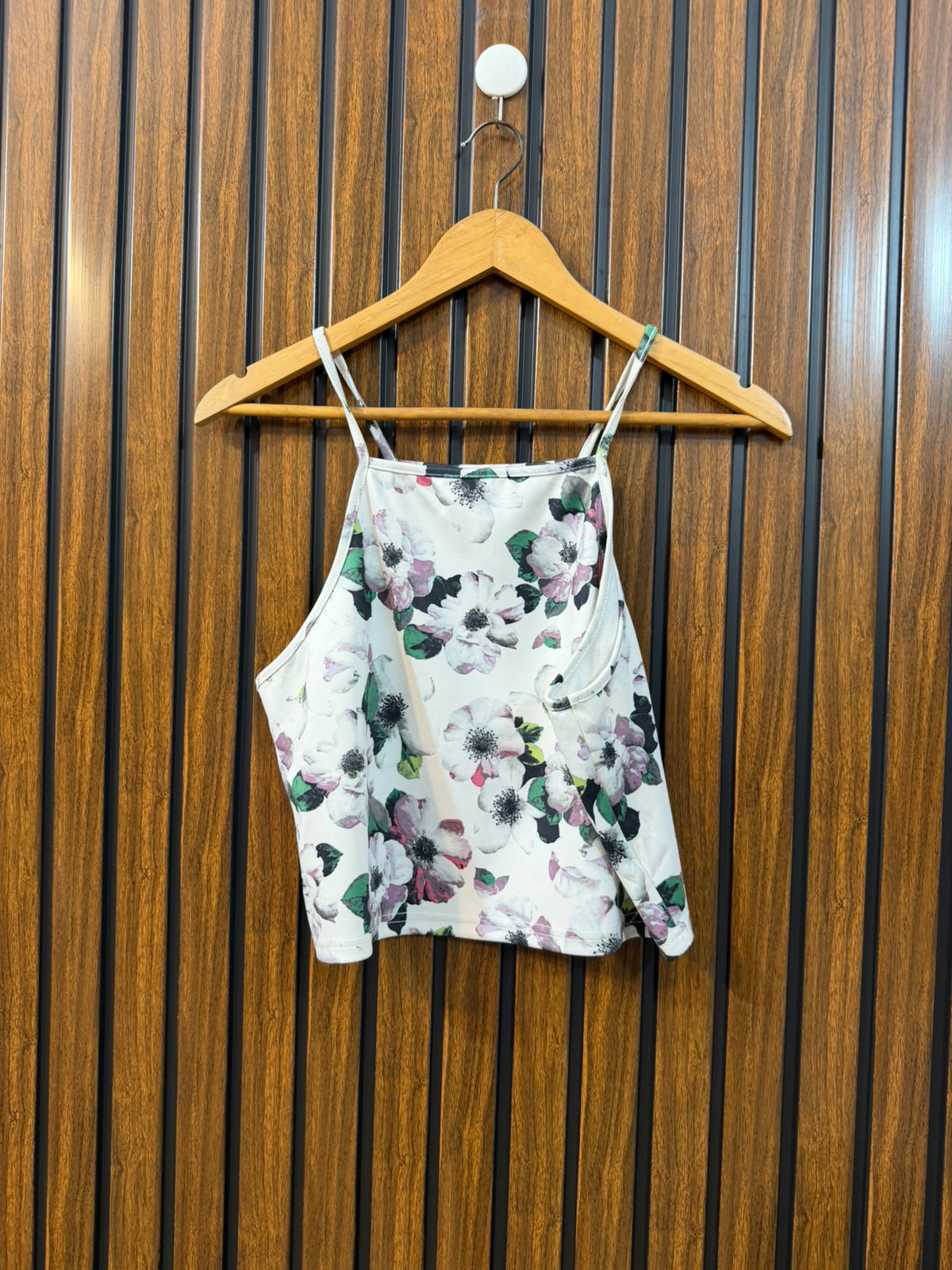 Chest 18  Lenght 17  Fabric silk jersey Women's Everyday Fashion Top