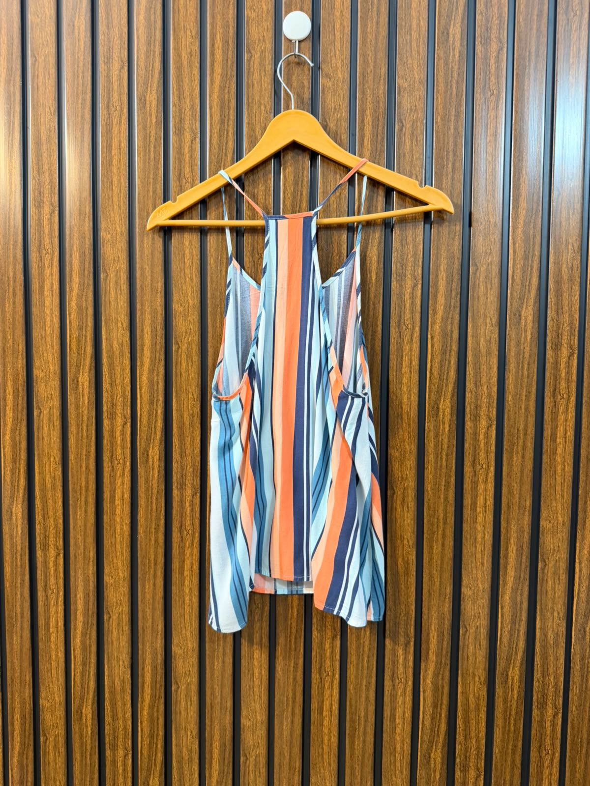 Chest 17  Lenght 22  Fabric linen Fashion Women's Sleeveless Top