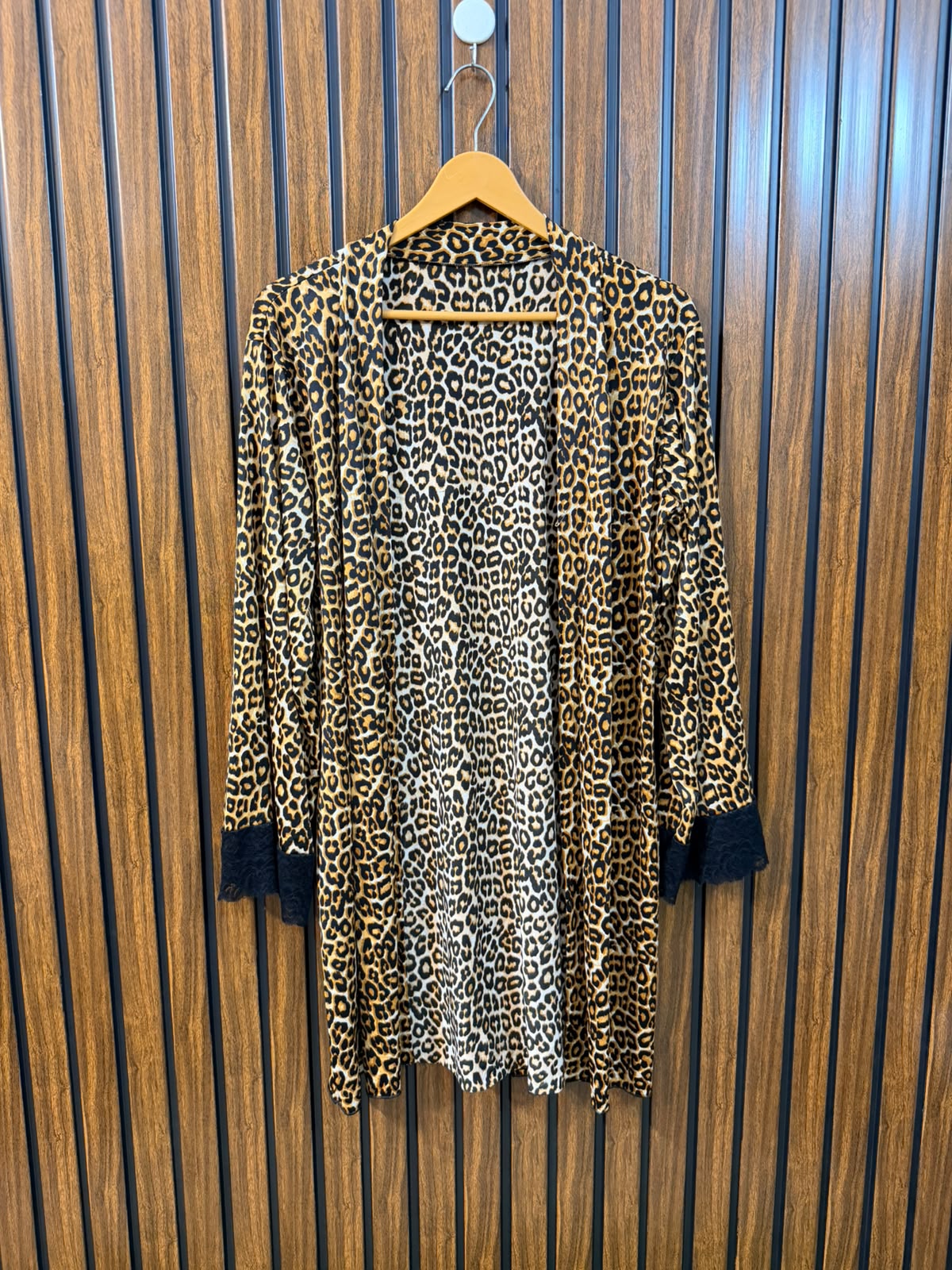 Chest Small  Lenght 33  Fabric Silk Jersey Modern Western Women's Long Shrug