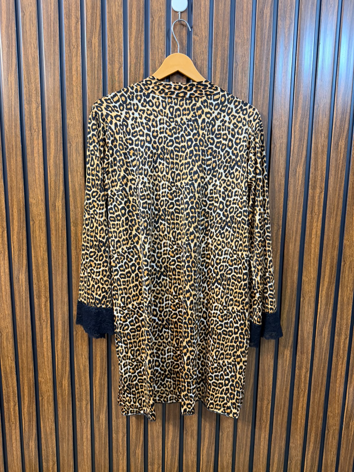 Chest Small  Lenght 33  Fabric Silk Jersey Modern Western Women's Long Shrug