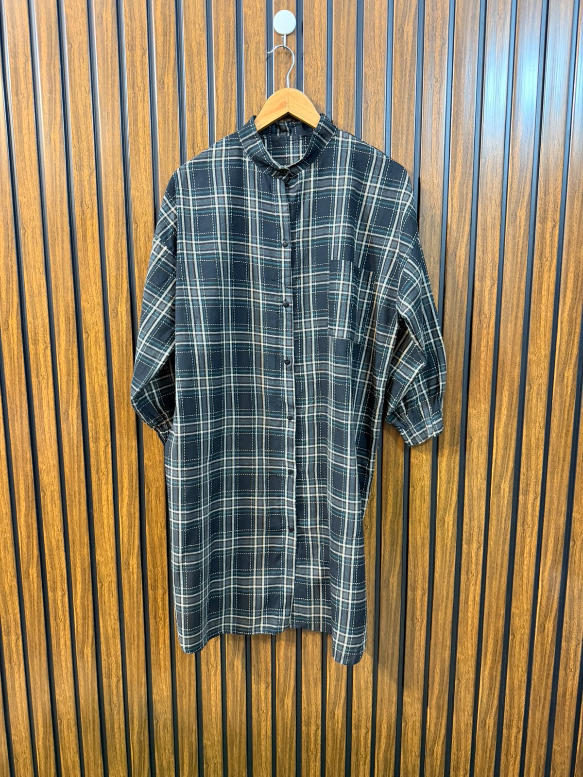 Chest 21  baggy style  Lenght 36  Fabric cotton Women's Fashion Long Top