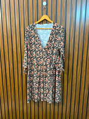 Chest 22  Lenght 36  Fabric jersey Women's Elegant Long Top