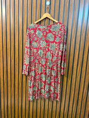 Chest 20  Lenght 37  Fabric silk jersey Women's Everyday Long Top