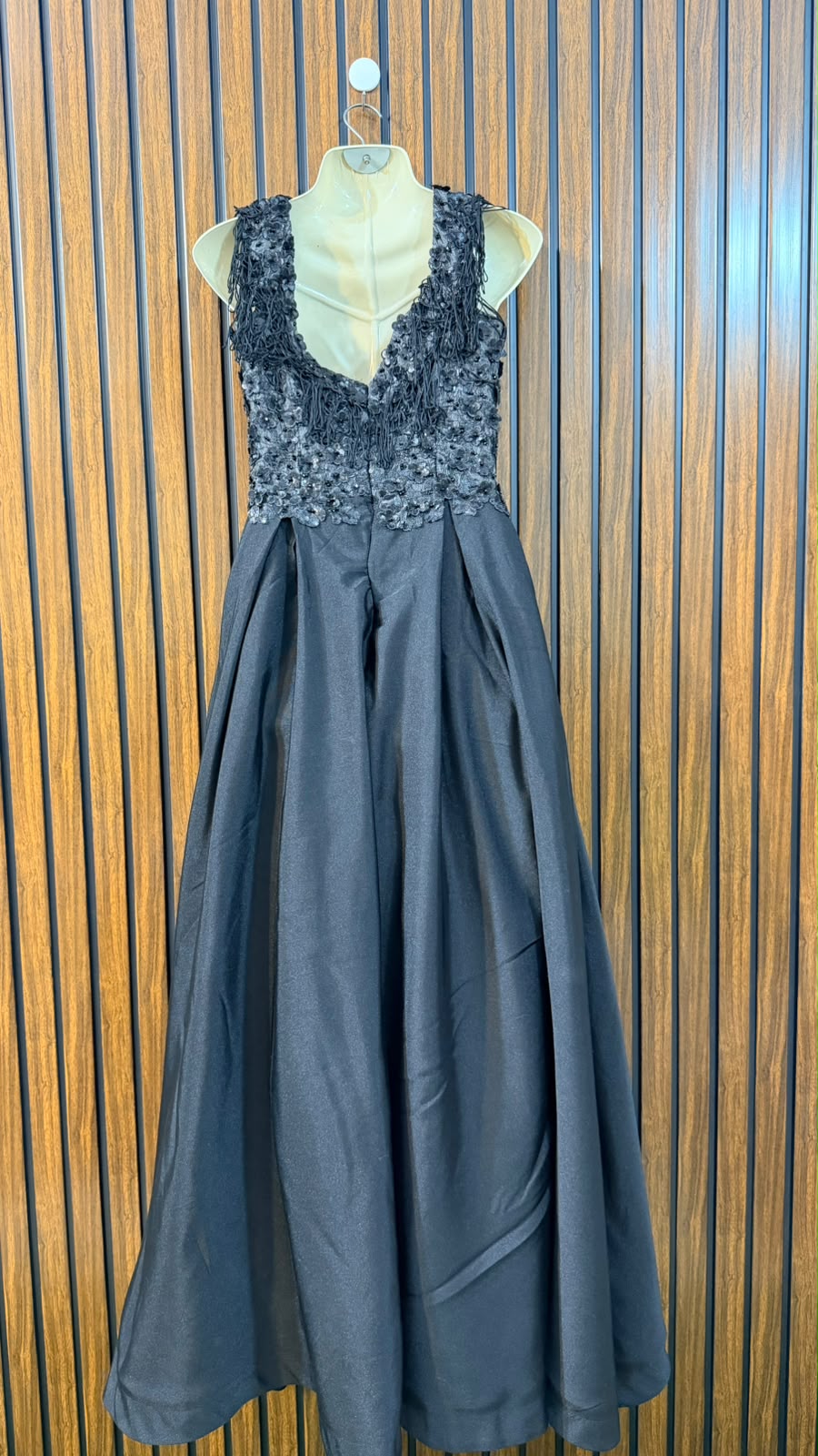 Chest 16  Length 56  Fabric Silk Ladies Branded Long Maxi