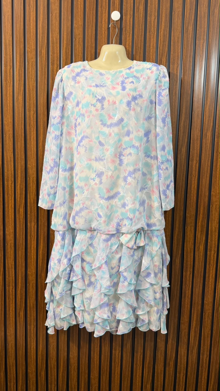 Chest 21  Length 56  Fabric Chiffon Women's Fashion Long Maxi