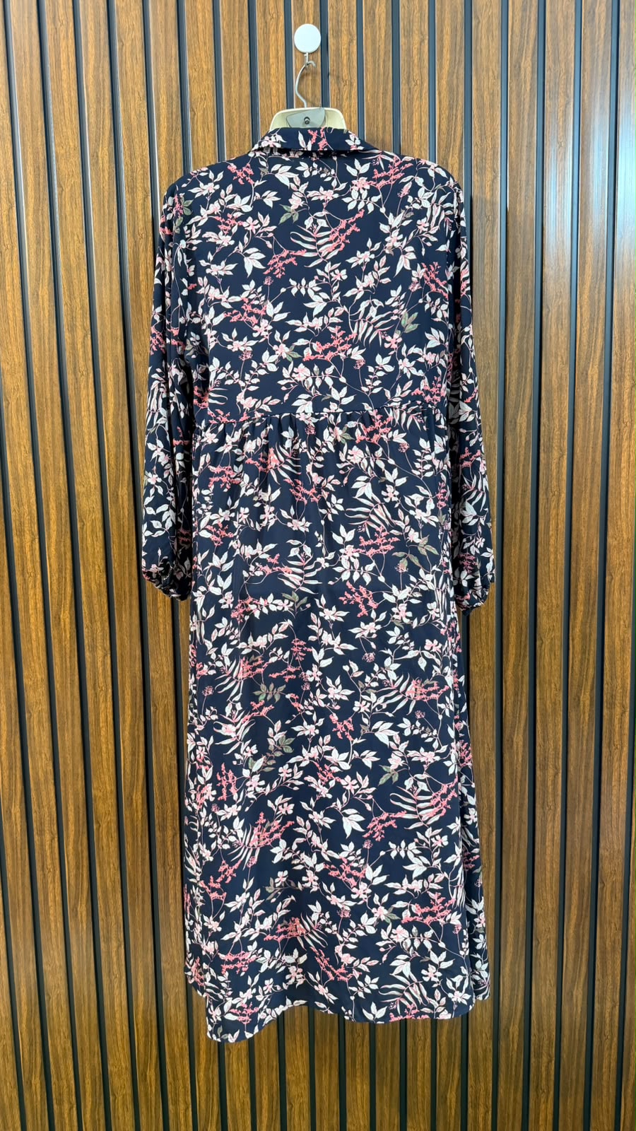 Chest 19  Lenght 50  Fabric chiffon Branded Western Maxi Dress