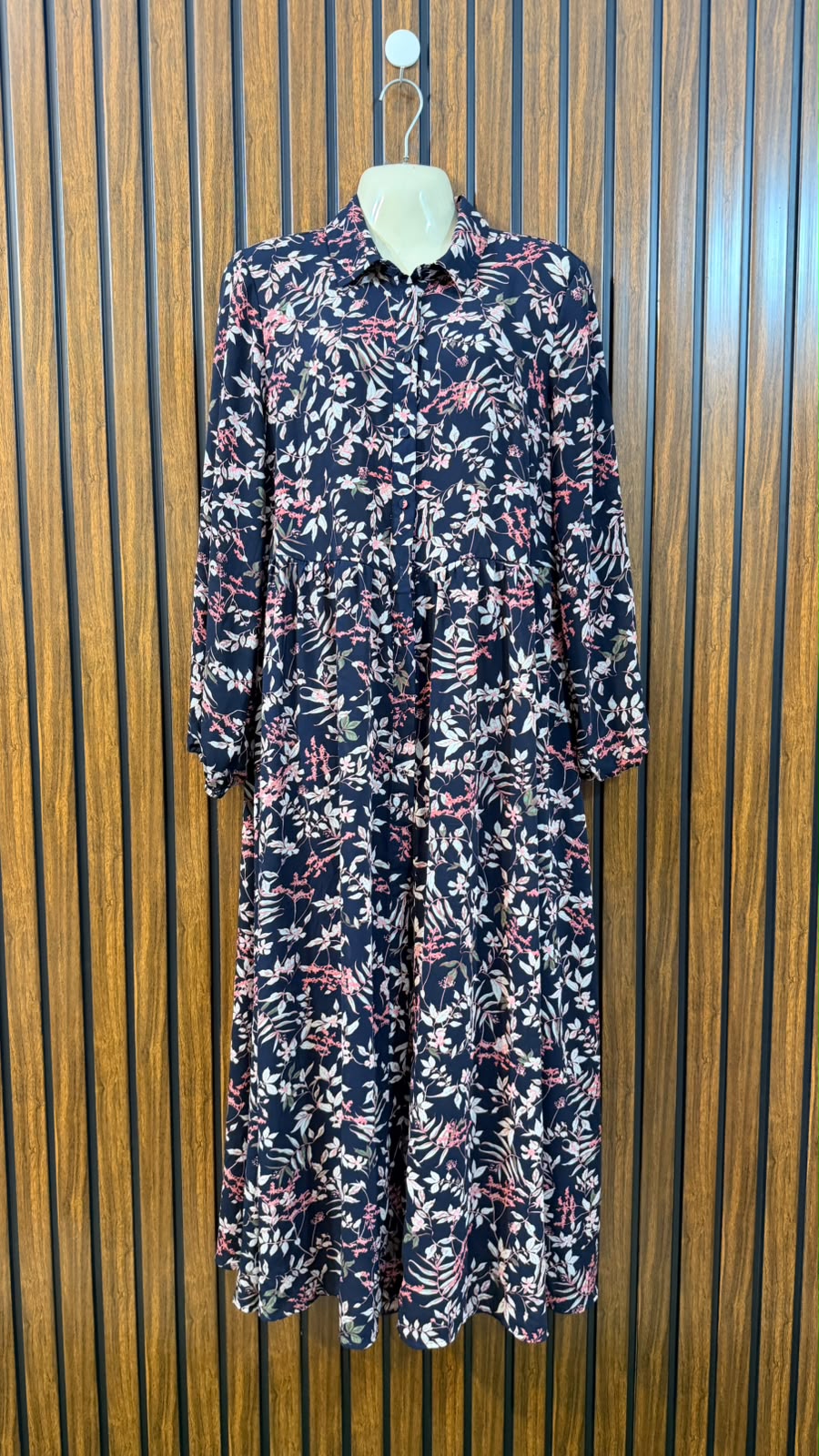 Chest 19  Lenght 50  Fabric chiffon Branded Western Maxi Dress