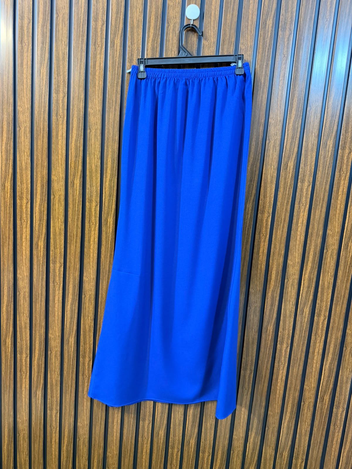 Waist 30  Lenght 40  Fabric silk Western Skirt for Women