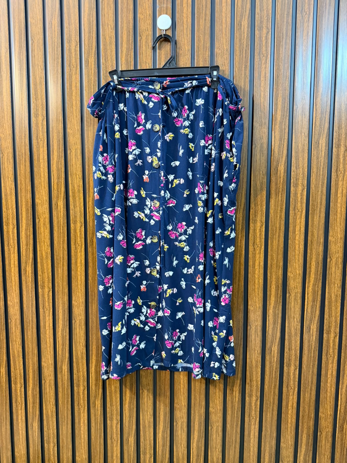 Waist 40  Lenght 32  Fabric rayon Original Branded Women's Skirt