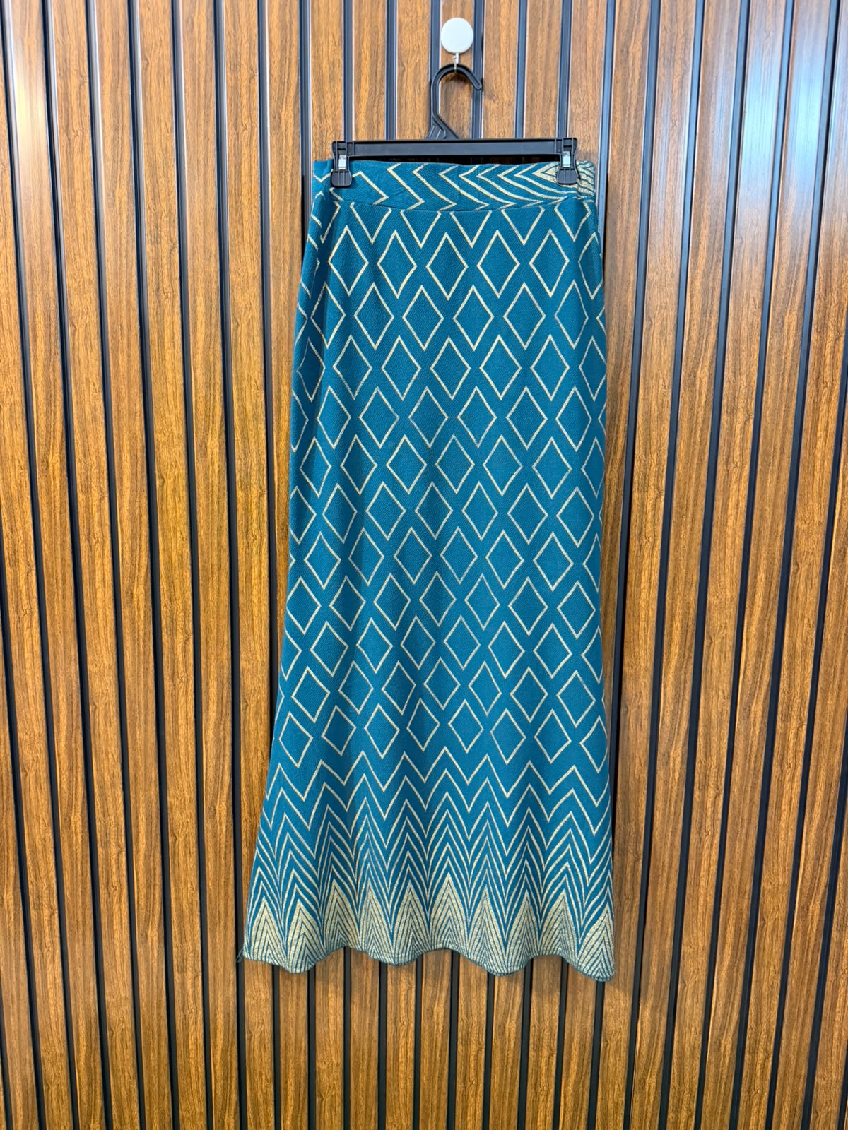 Waist  30  Lenght 41  Fabric silk jersey Modern Women's Skirt