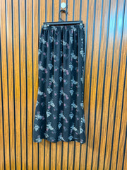 Waist 28  Lenght 36  Fabric silk Women's Trend Collection Skirt