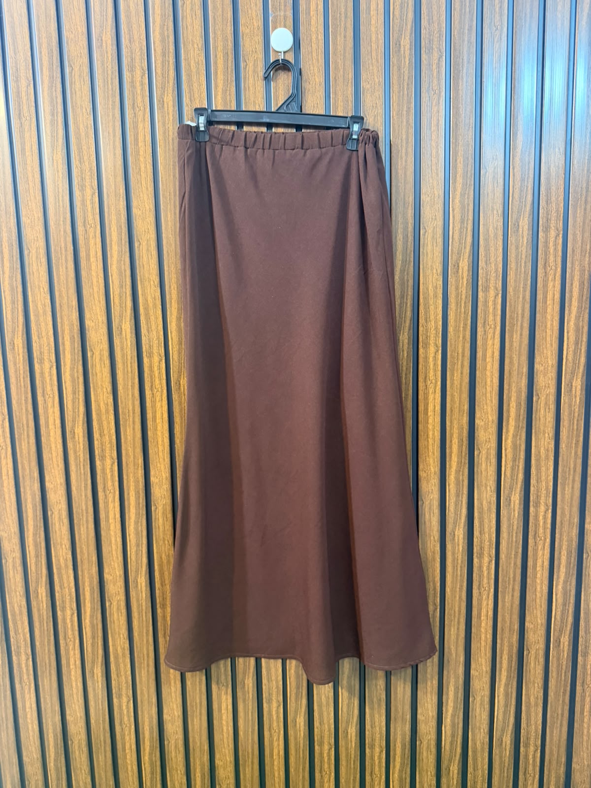 Waist 32  Lenght 39  Fabric silk Women's Fashion Skirt Collection