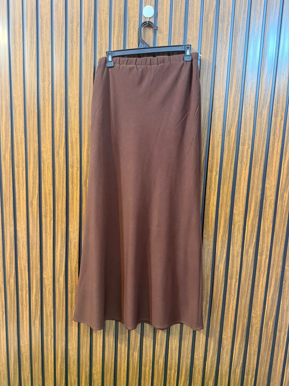 Waist 32  Lenght 39  Fabric silk Women's Fashion Skirt Collection