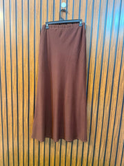 Waist 32  Lenght 39  Fabric silk Women's Fashion Skirt Collection