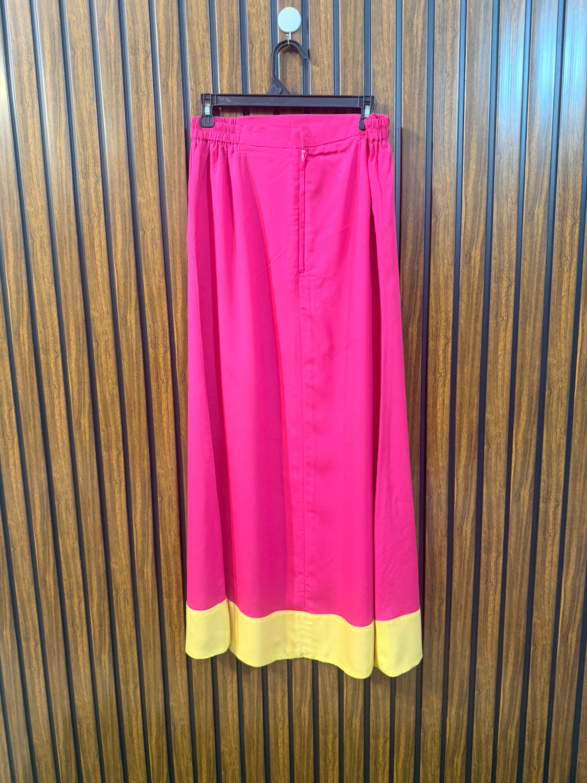 Waist 32  Lenght 39  Fabric chiffon Women's Trendy Skirt Collection