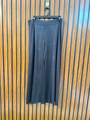 Waist 38  Lenght 38  Fabric silk jersey Western Branded Women's Trouser