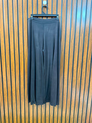 Waist 38  Lenght 38  Fabric silk jersey Western Branded Women's Trouser