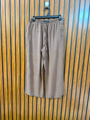 Waist 28  Lenght 33  Fabric silk Fashion Women's Branded Trouser