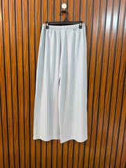 Waist 28  Lenght 39  Fabric silk Branded Women's Trouser Collection