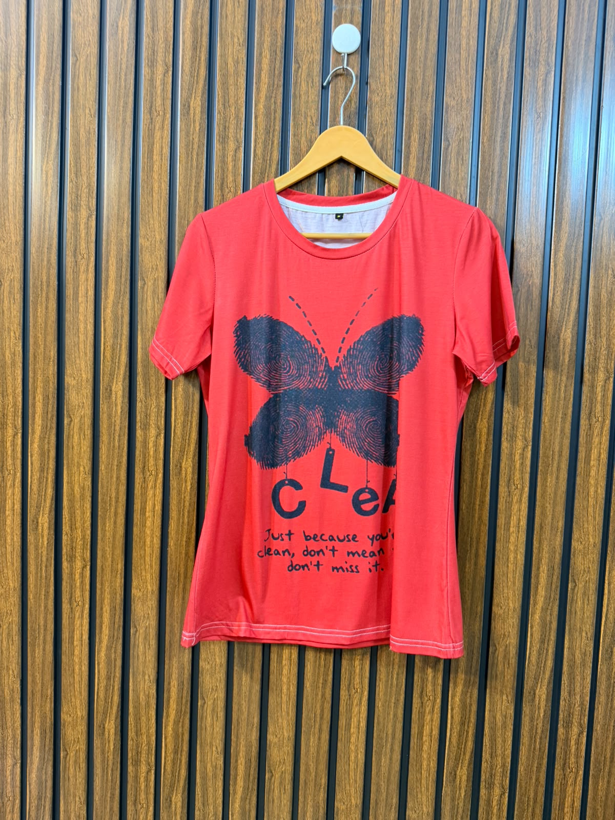 Chest 19  Length 24 Branded Western Ladies T-Shirt