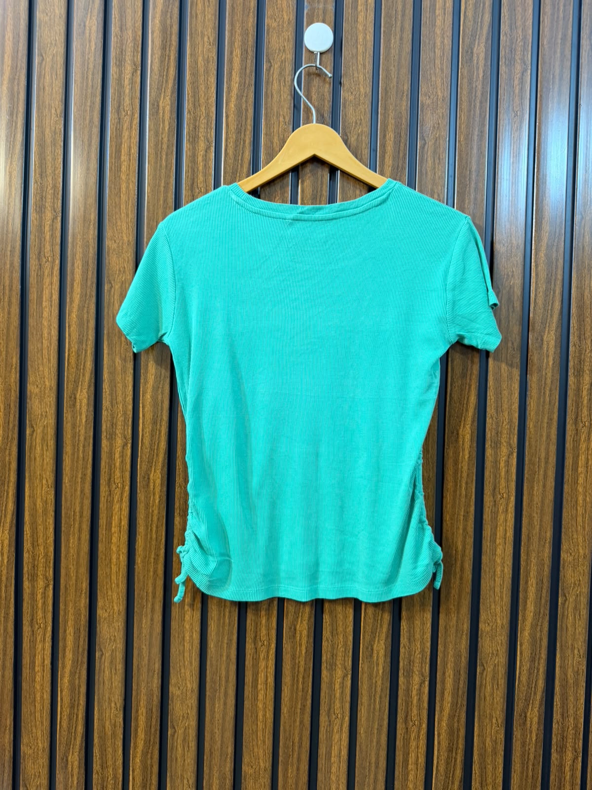 Chest 19  Length 19 Women's Modern T-Shirt