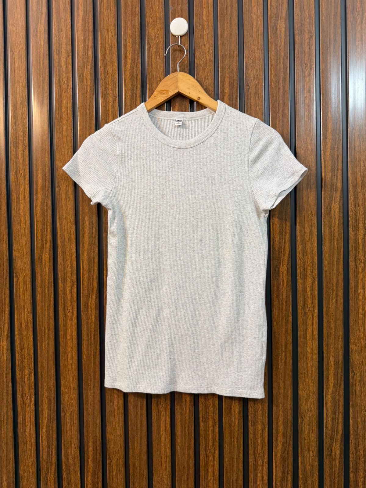 Chest 17  Length 22 Women's Comfortable T-Shirt