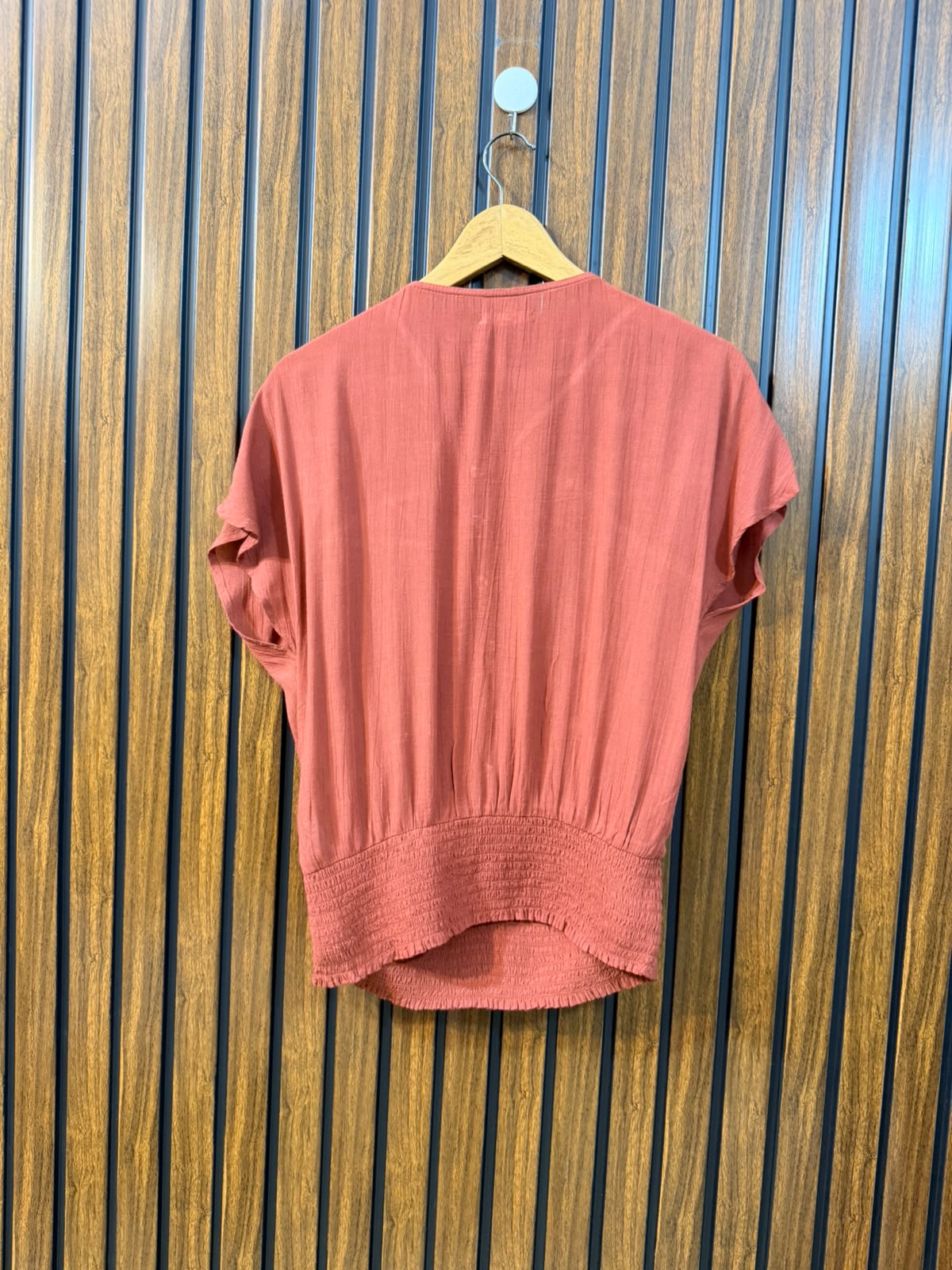 Chest 18  Length 22  Fabric Linen Western Women's Half Sleeve Top