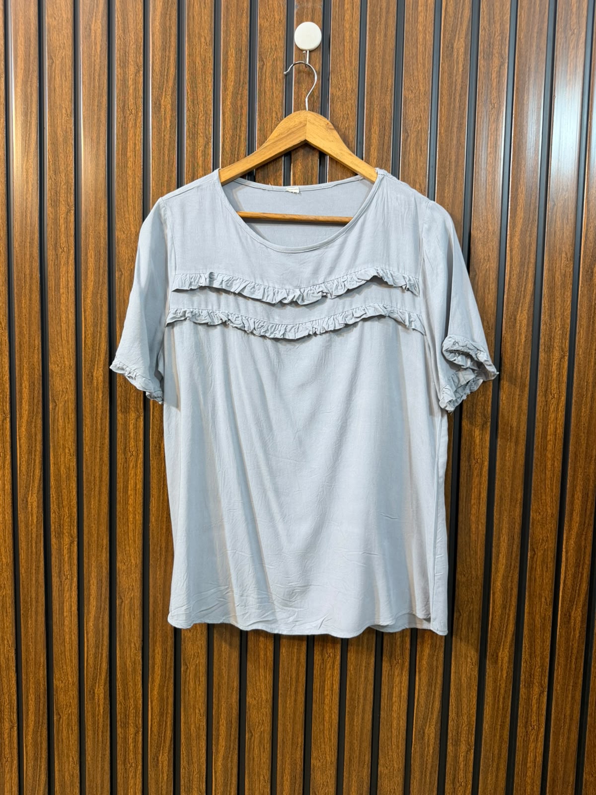 Chest 19  Length 24.5  Fabric Linen Premium Women's Top