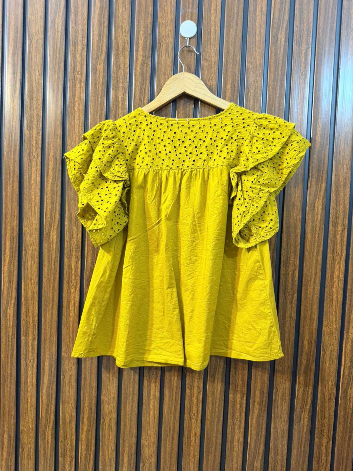 Chest 20  Length 22  Fabric Cotton Women's Modern Half Sleeve Top
