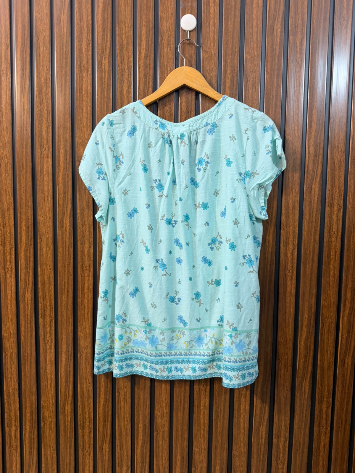 Chest 21  Length 25.5  Fabric Cotton Silk Women's Exclusive Half Sleeve Top
