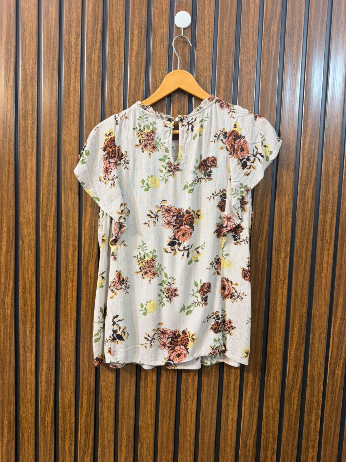 Chest 20  Length 24  Fabric Rayon Women's Essential Half Sleeve Top