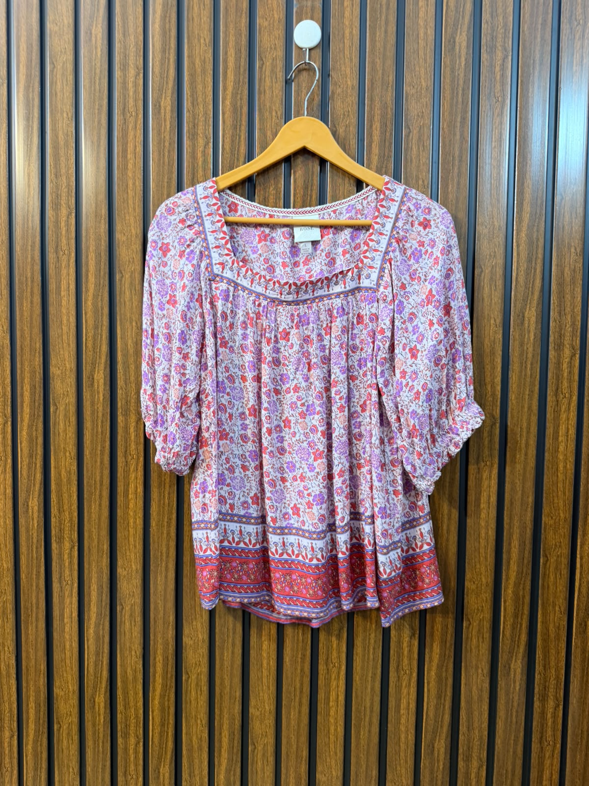Chest 19  Length 23  Fabric Linen Women's Fashion Wear Top