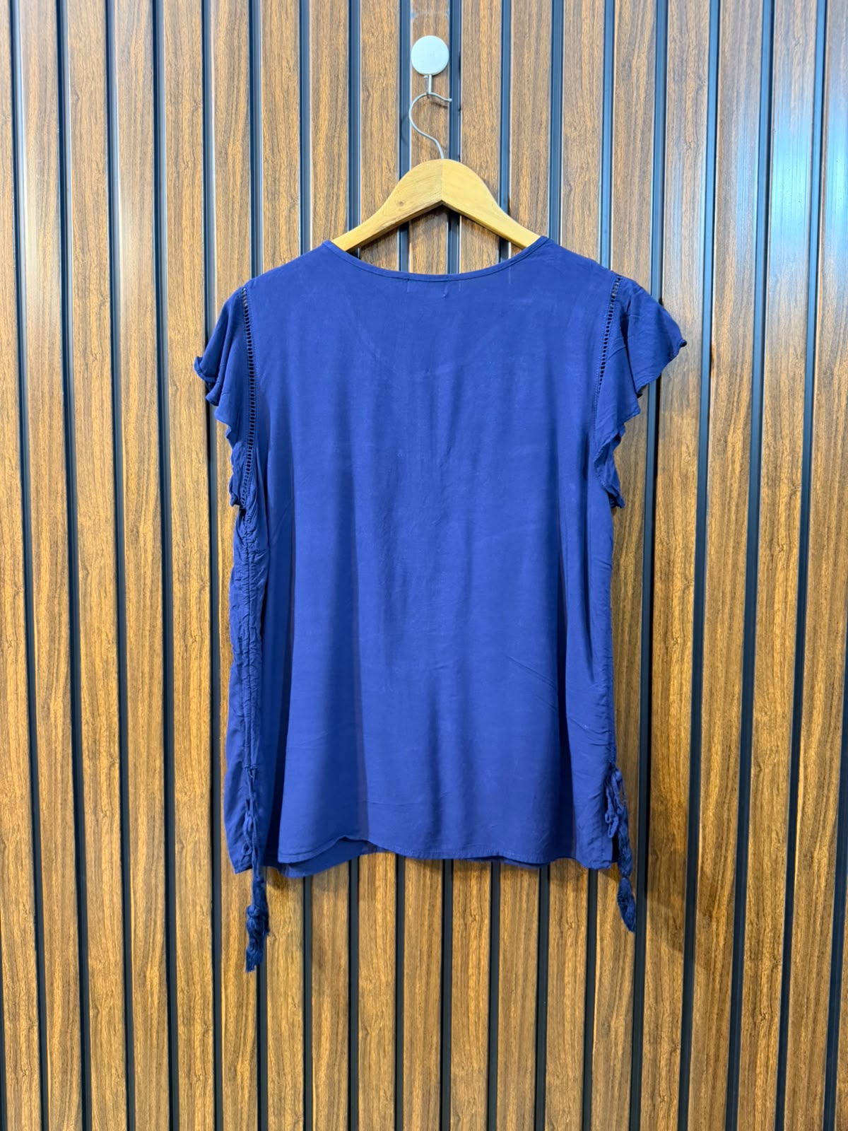 Chest 19  Length 24  Fabric Linen Women's Modern Fashion Top