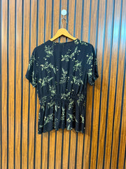 Chest 17   Length 23.5  Fabric Rayon Women's Branded Everyday Top