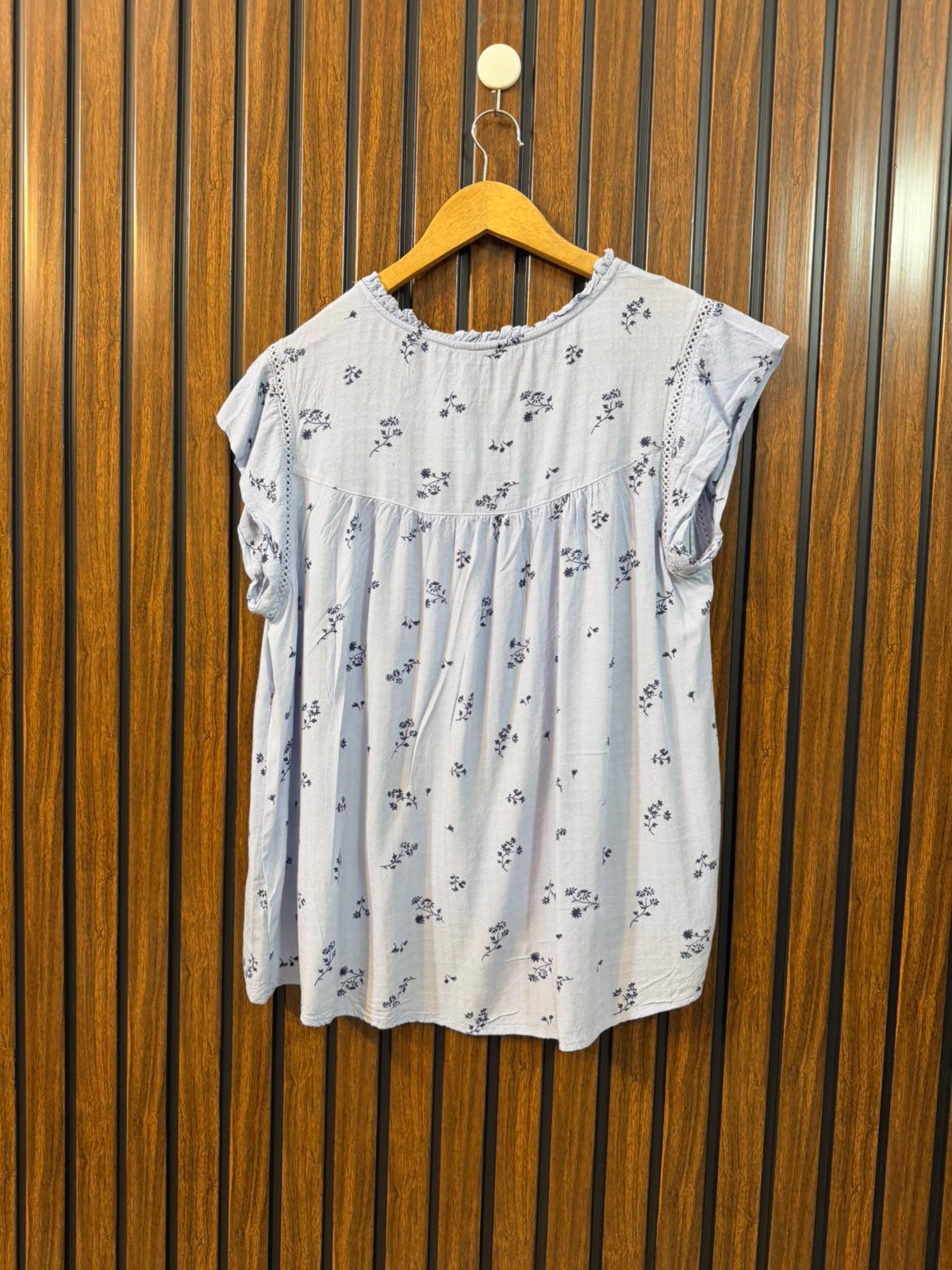 Length 24  Fabric Linen Women's Premium Fashion Top