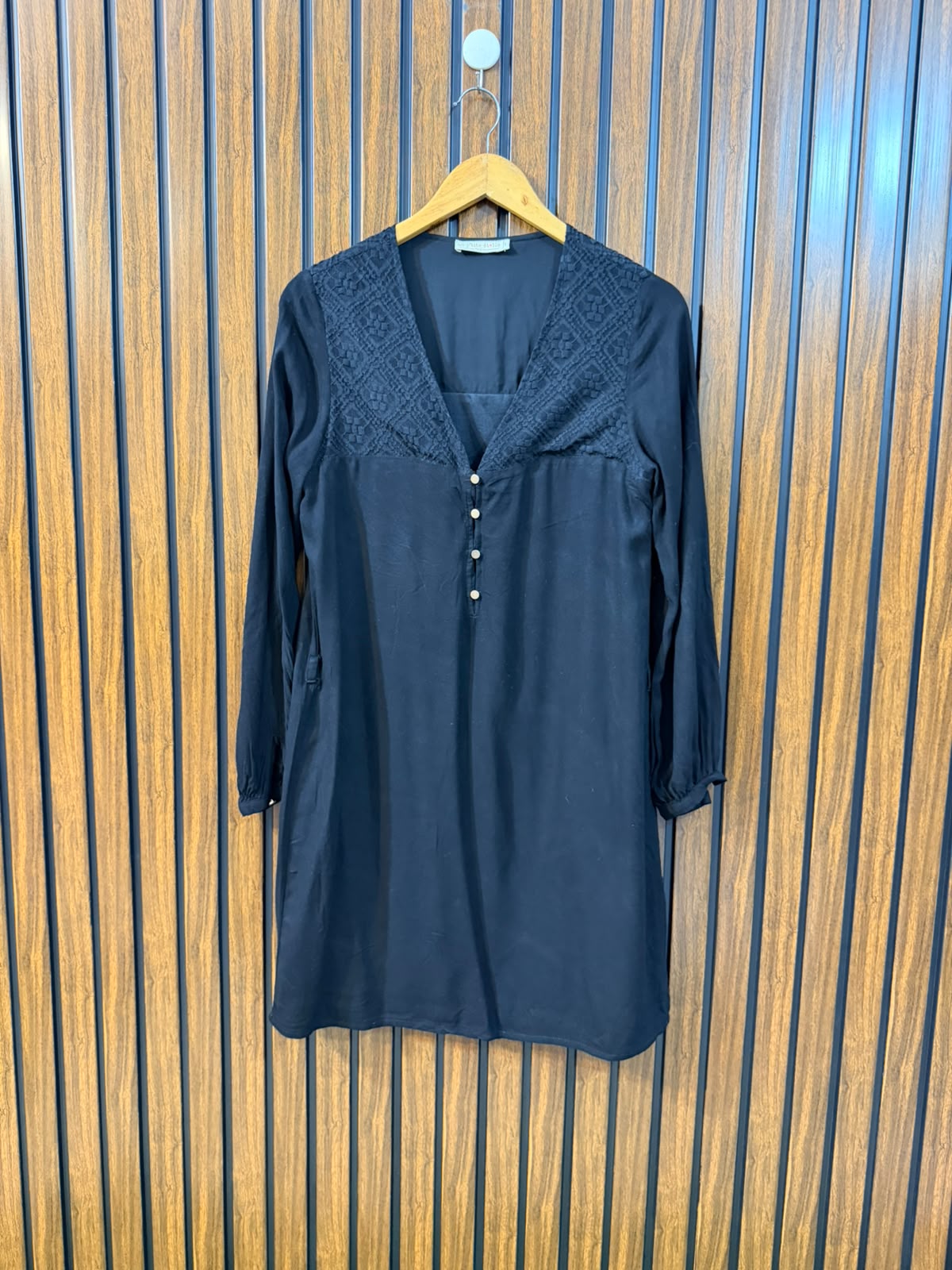 Chest 17  Length 33  Fabric Rayon Branded Women's Long Top Online