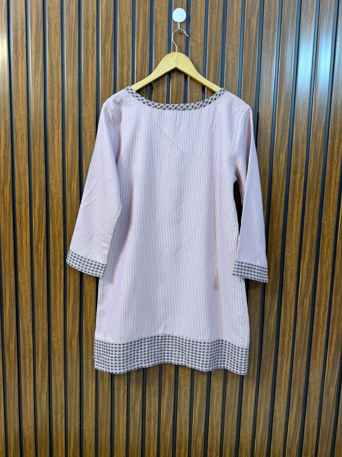 Chest 18.5  Length 32  Fabric Cotton Silk Women's Premium Long Top