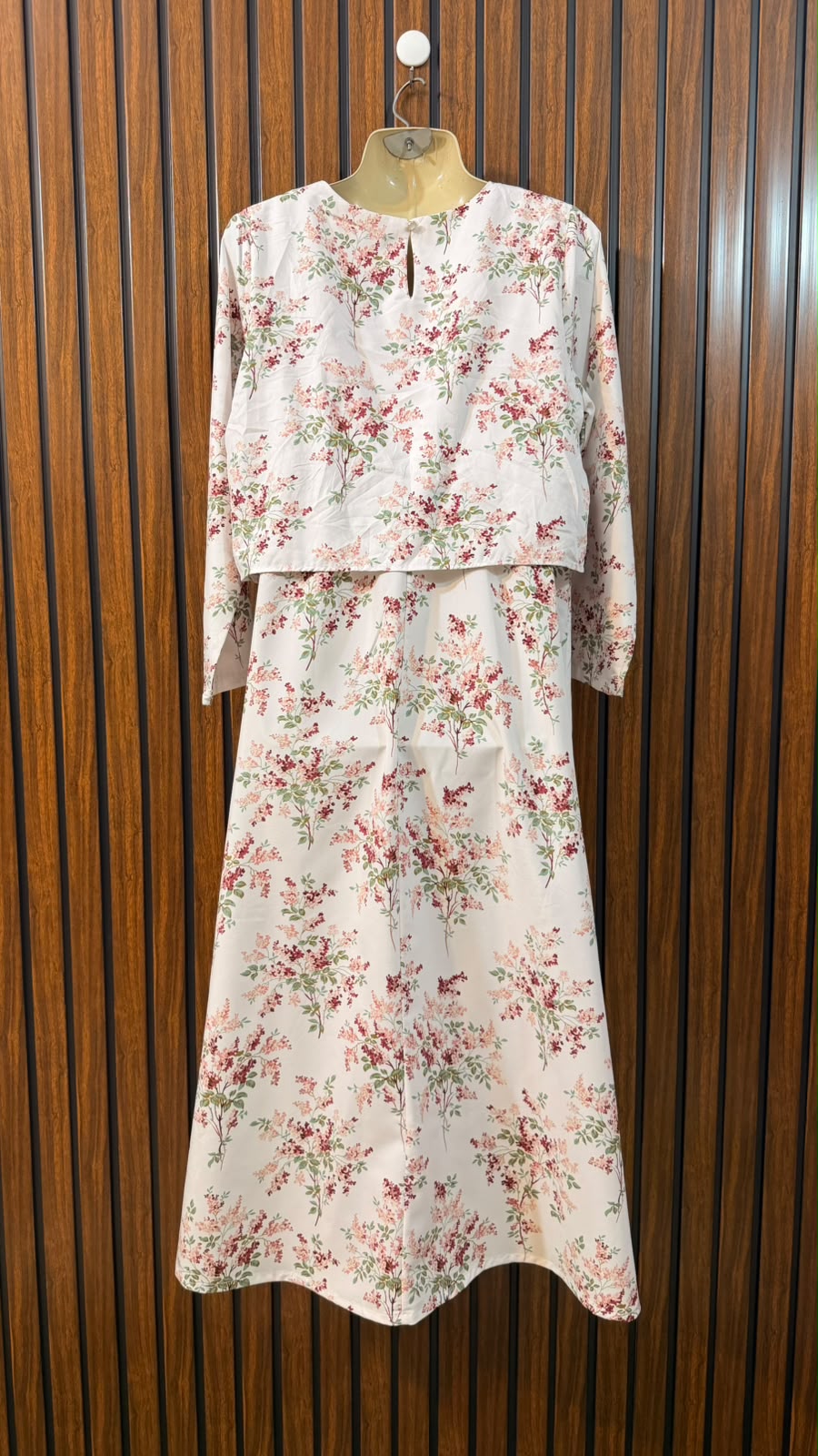 Chest 18  Length 47  Fabric Silk Fashion Women's Long Maxi