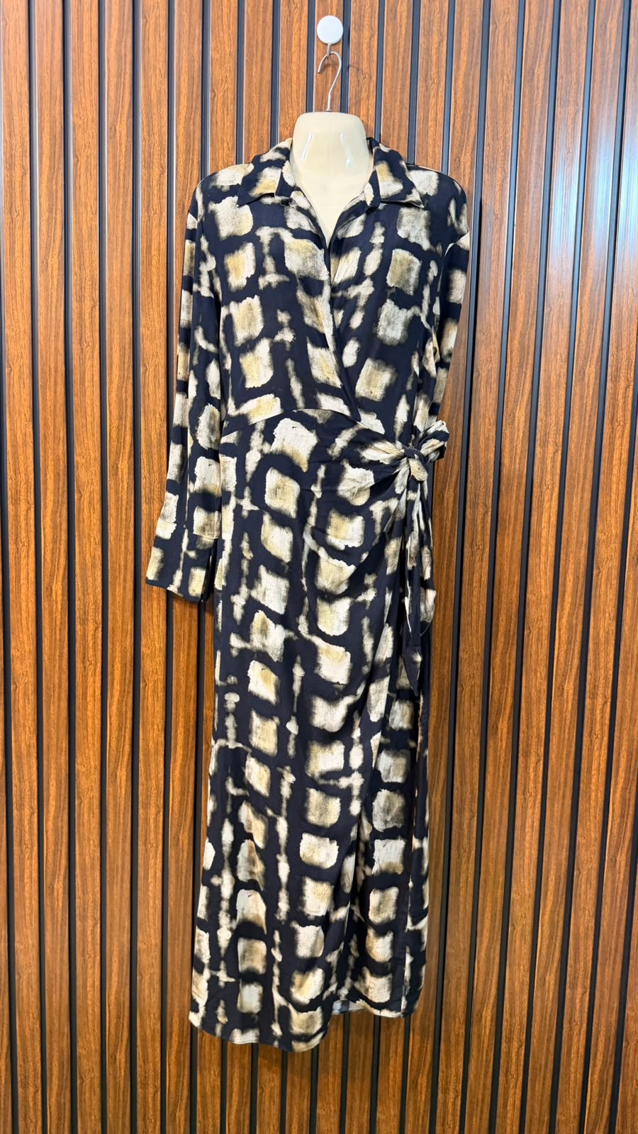 Chest 19  Length 53  Fabric Rayon Exclusive Women's Long Maxi