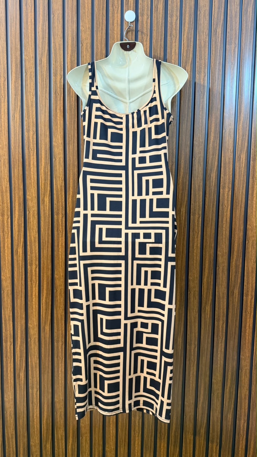 Chest 18  Length 47  Fabric Silk Jersey Women's Long Maxi for Every Occasion