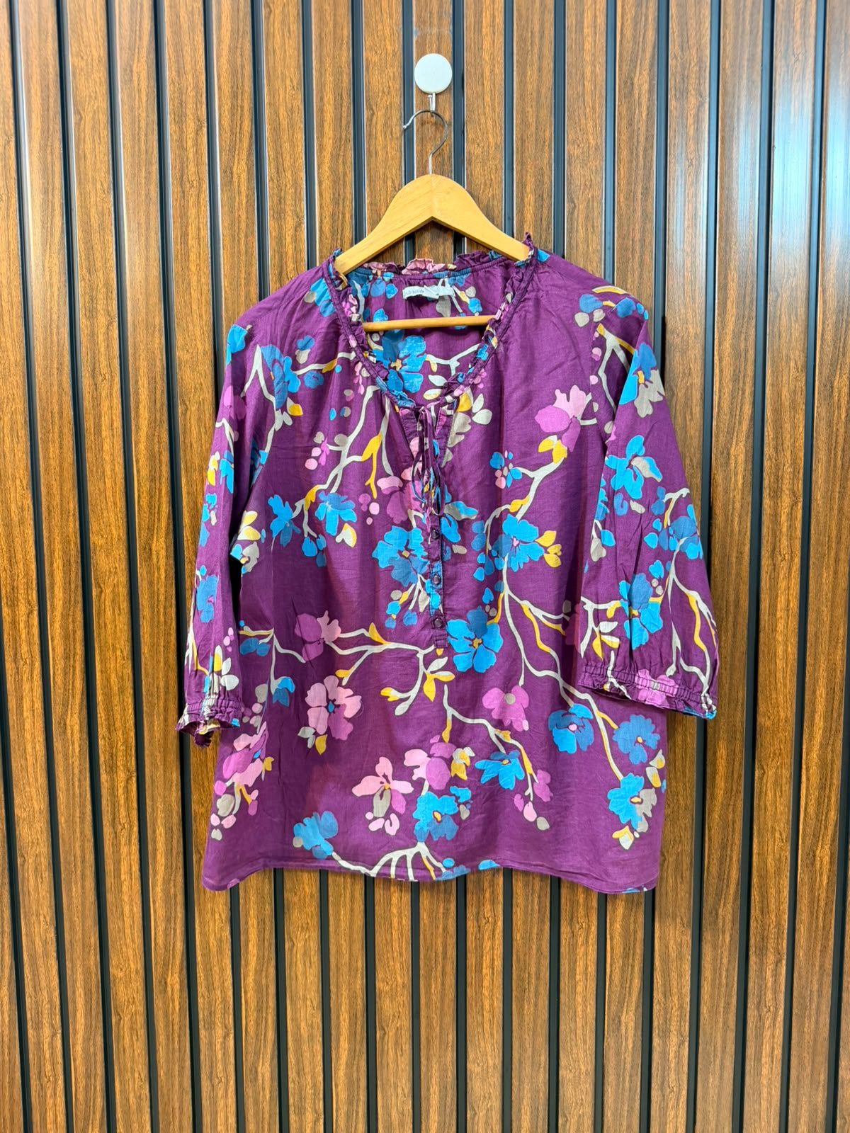 Chest 22  Length 24.5  Fabric Cotton Luxury Western Branded Women's Full Sleeve Top