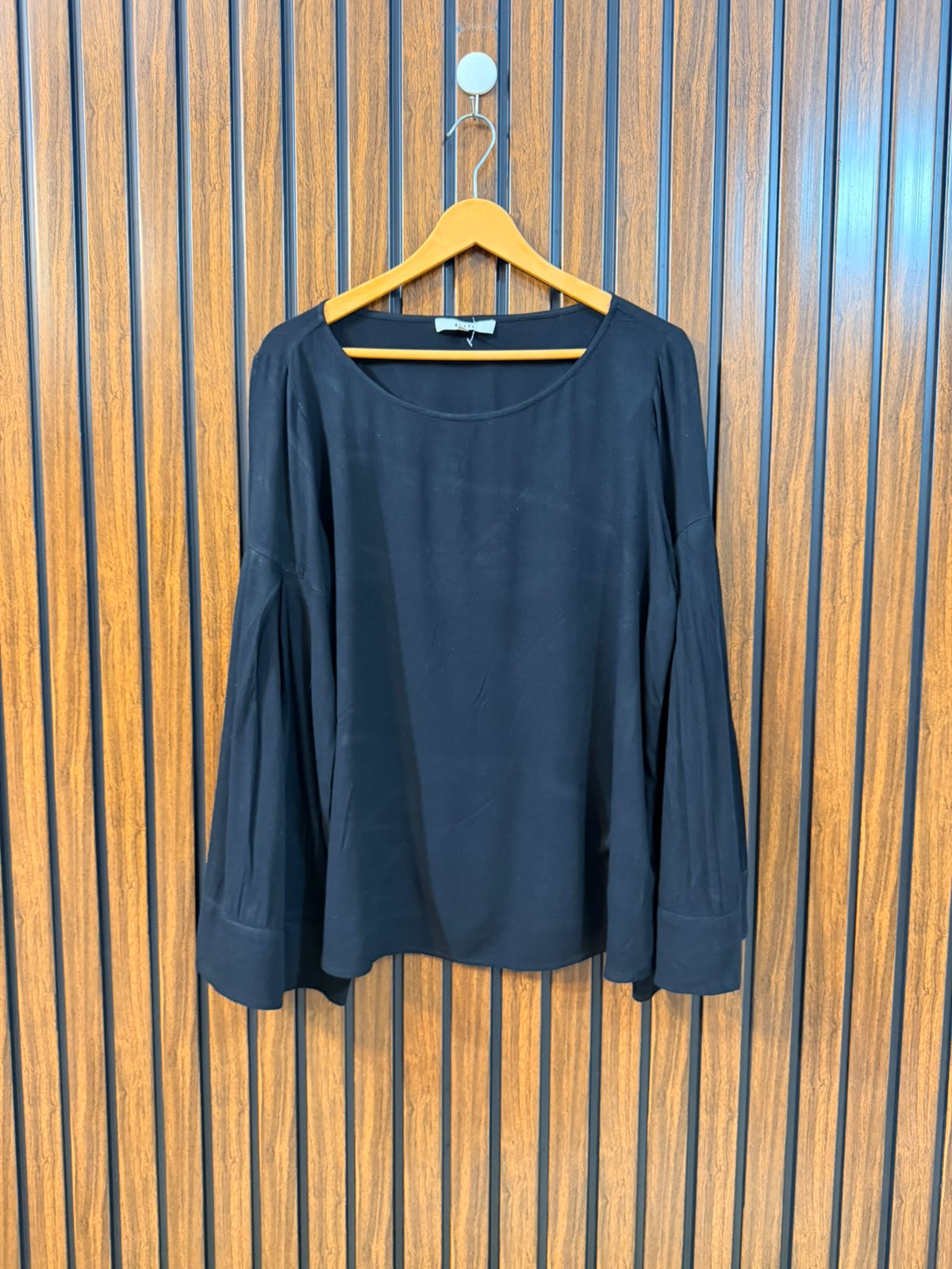 Chest 21  Length 24  Fabric Rayon Western Women's Everyday Full Sleeve Top