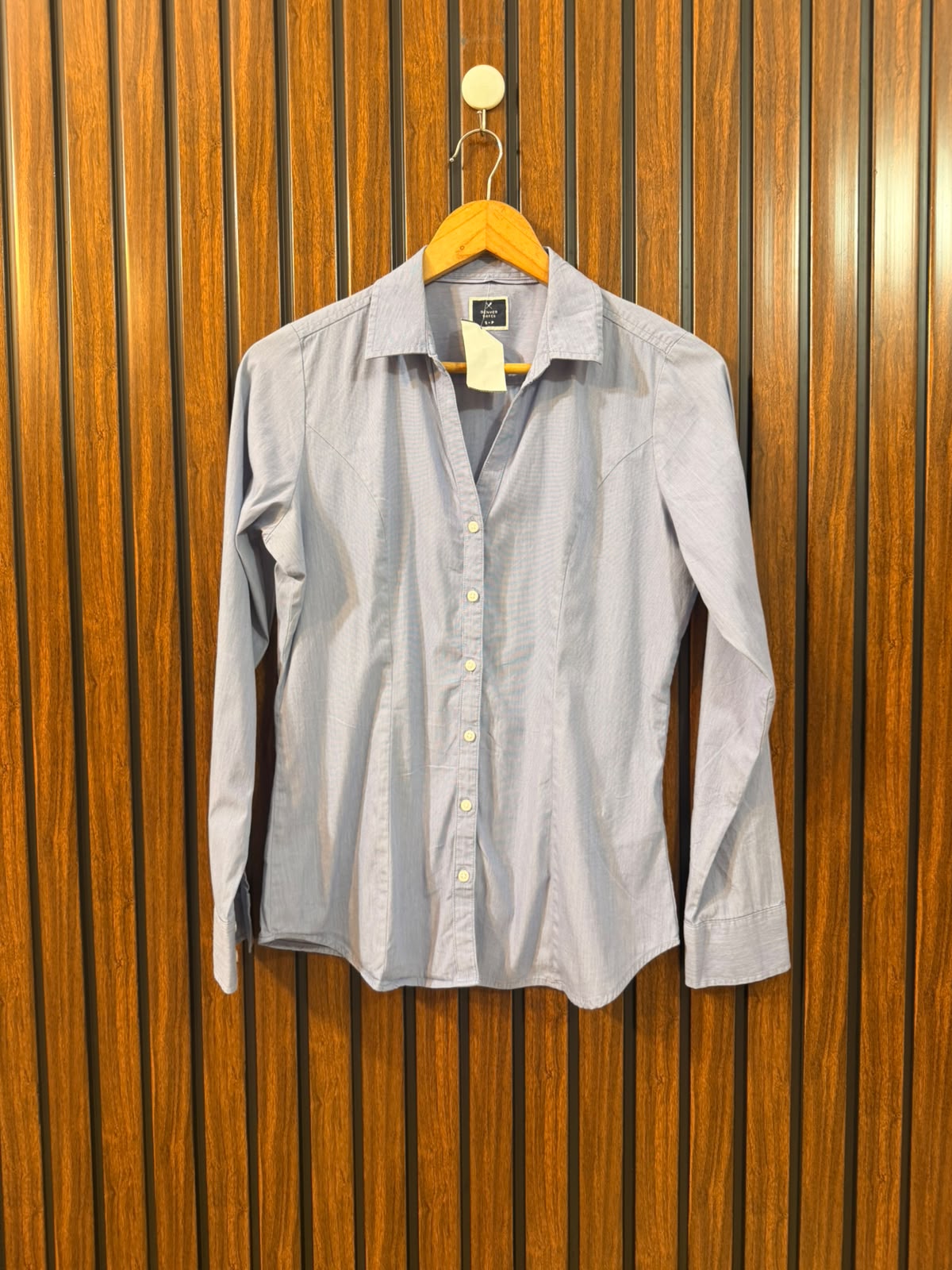 Chest 18  Length 23.5  Fabric Cotton Western Branded Ladies Full Sleeve Top